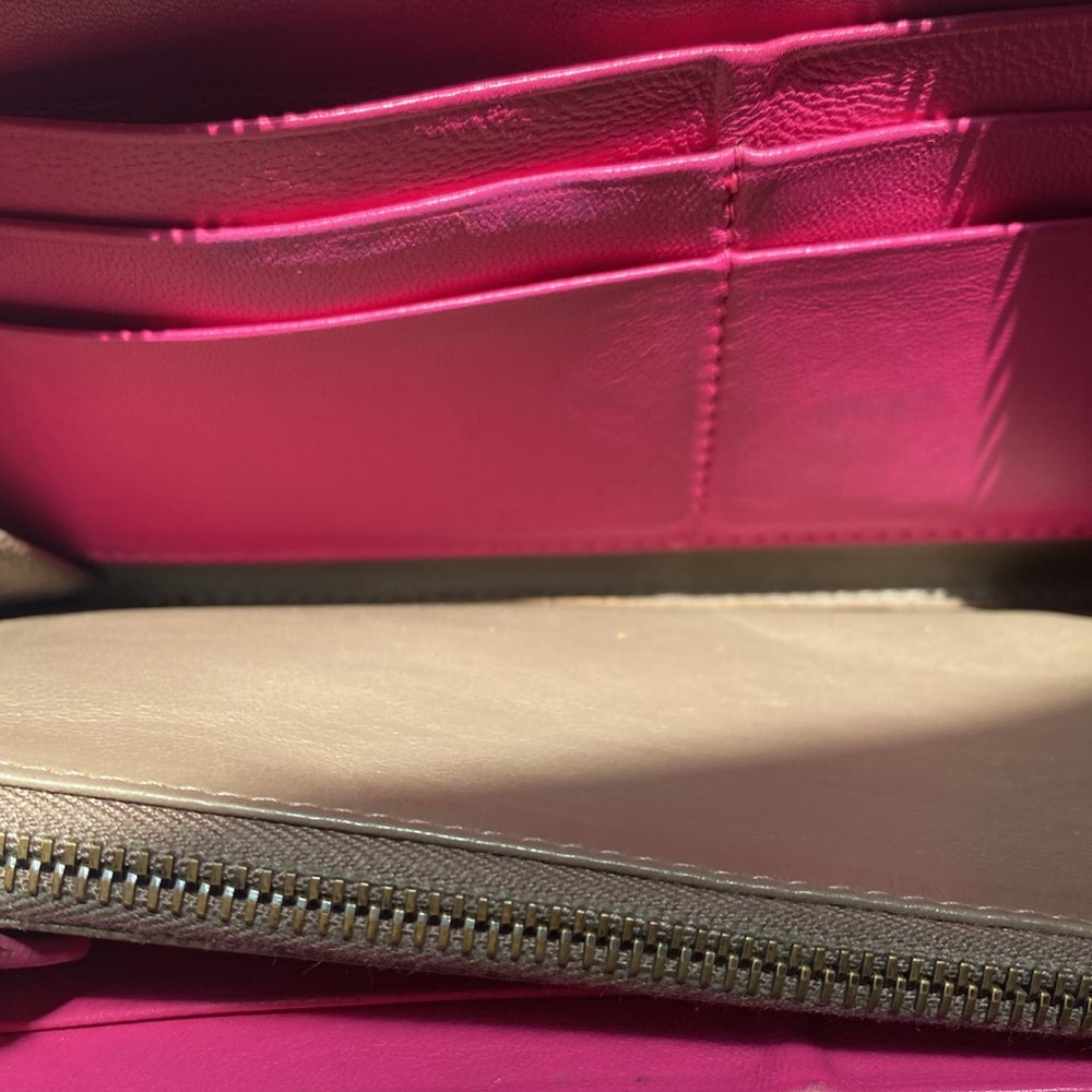 Bottega Veneta  zip around wallet - pink - Picture 7 of 16